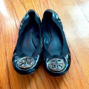 Tory Burch flats. Ballet flat shoes.
